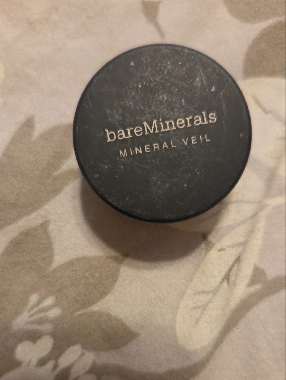 bareMinerals Mineral Veil Finishing Powder - Light Beige